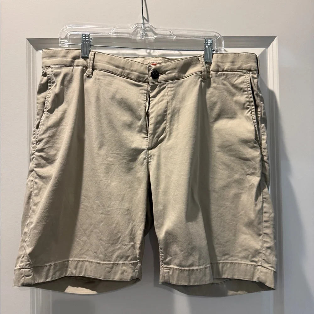 Island Life Short (8